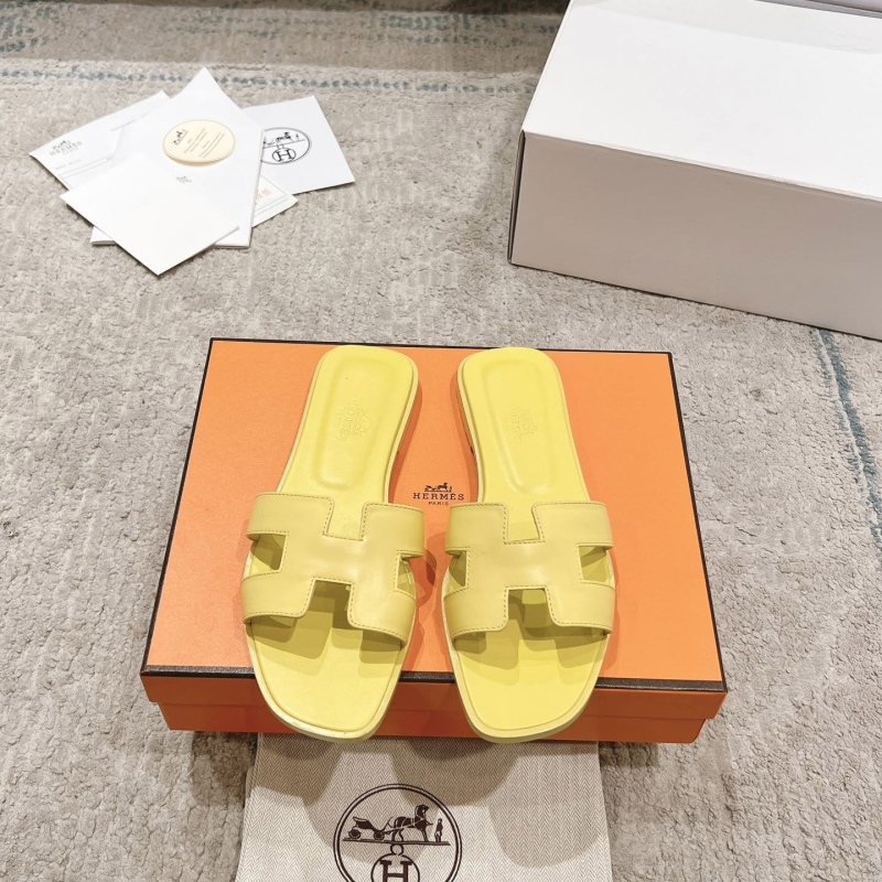 H**mes slippers